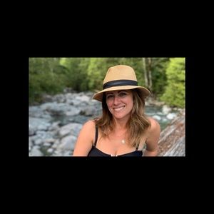 Meet your Posher, Joana